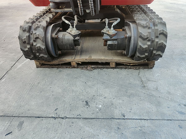 Мини-экскаватор 1,8 т