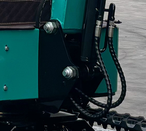 Мини-экскаватор 1,5 тонны