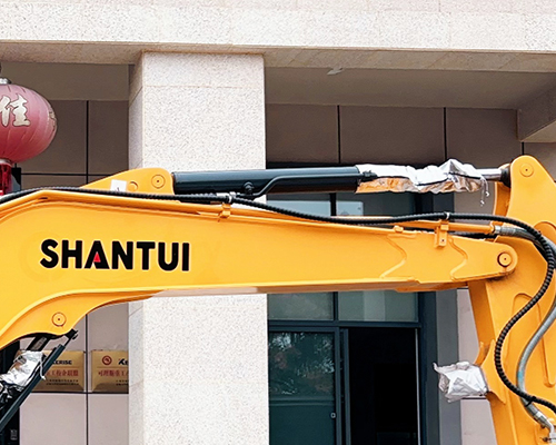 Pelle mécanique de 4 tonnes à vendre