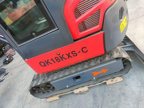 Мини-экскаватор 1,8 т