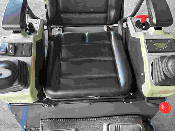 1,2-Tonnen-Minibagger zu verkaufen 1,2-Tonnen-Minibagger zu verkaufen