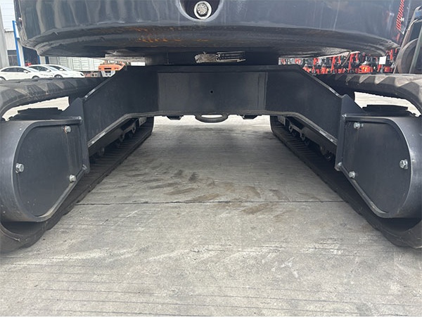 4.5 T kaivinkone myytävänä 4.5 T kaivinkone myytävänä