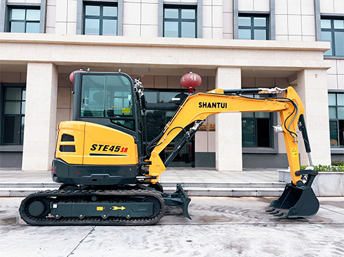 Pelle mécanique de 4 tonnes à vendre