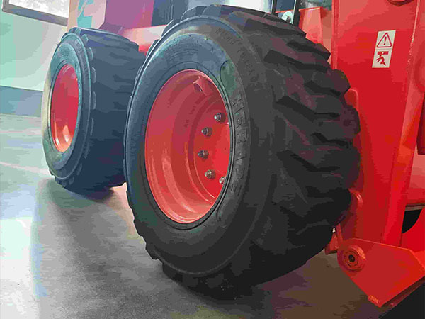 Wheeled Skid Steer Wheeled Skid Steer