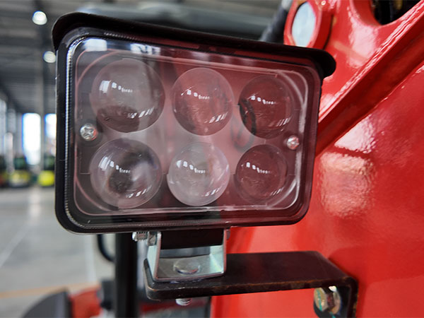 Экскаватор грузоподъемностью 3 тонны Экскаватор грузоподъемностью 3 тонны