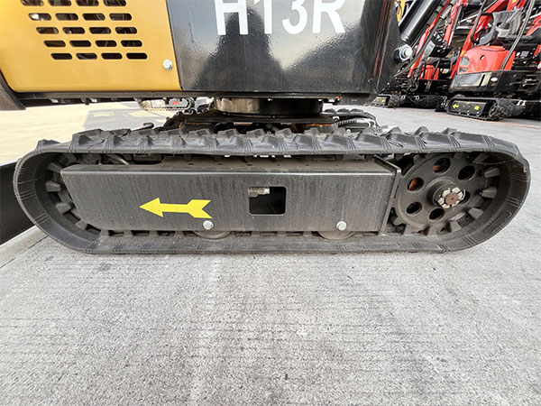 1,3 tonnin kaivinkone